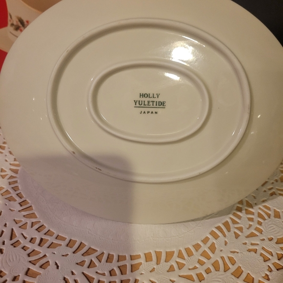 Vintage Holly Yuletide Porcelain Ware Gravy Boat with Saucer Double Spouted - Picture 6 of 8